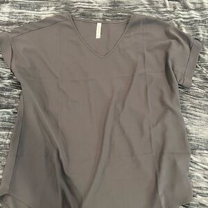 Women's V-Neck Gray Top by Zenana Size 2X